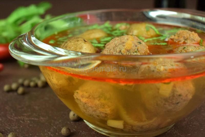 Суп с молодой картошкой и говяжьими фрикадельками