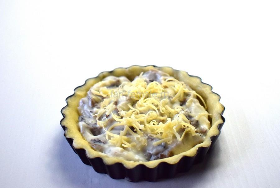 Приготовление песочных корзинок с шампиньонами в бешамели, шаг 8