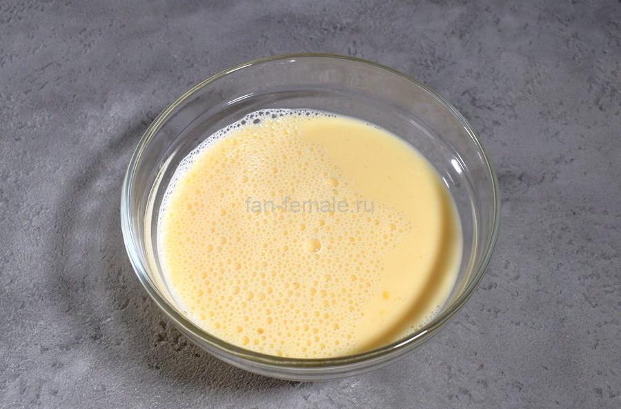 Приготовление омлета с черри, шаг 1 Приготовление омлета с черри, шаг 1