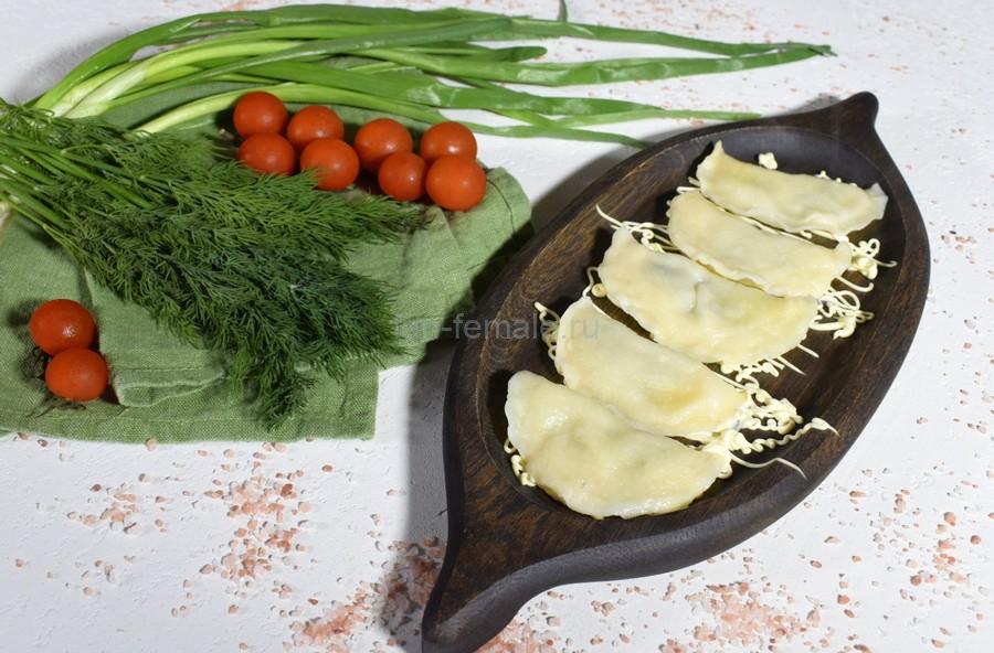 Вареники, начиненные картофелем с шалотом и укропом