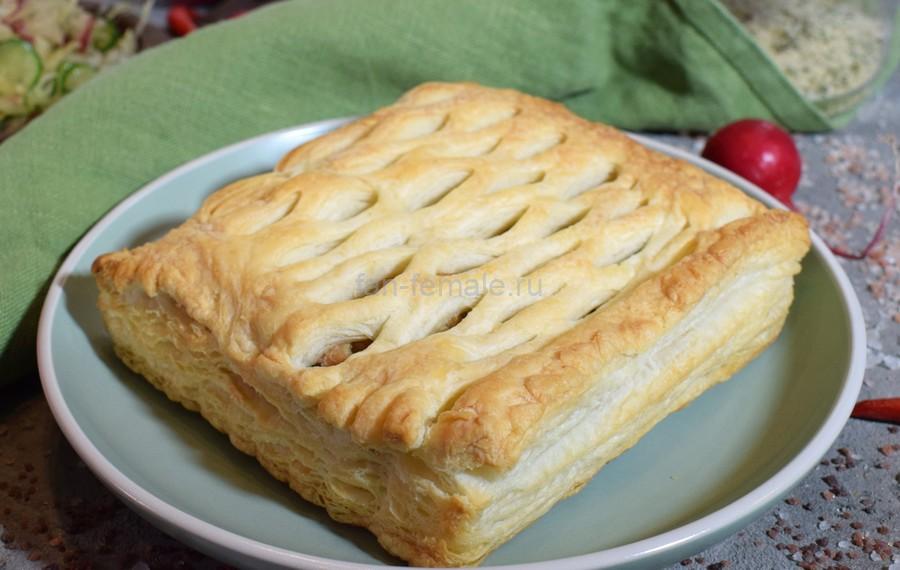 Слойки с курицей, шампиньонами, базиликом